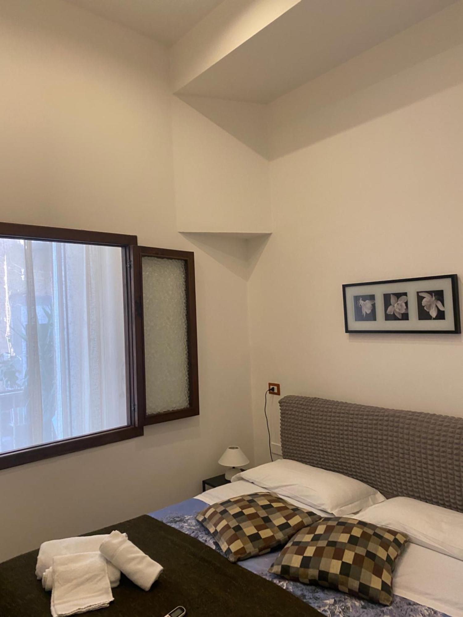 B＆B ラ レジデンツァ ナポリ Bed & Breakfast エクステリア 写真